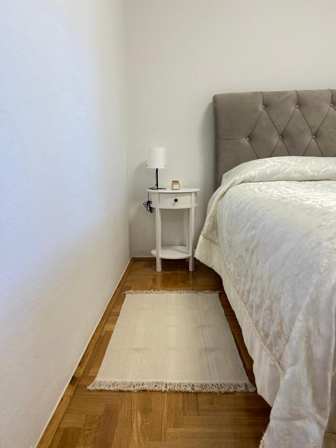 Apartamento Zio Nino Sutomiscica Exterior foto
